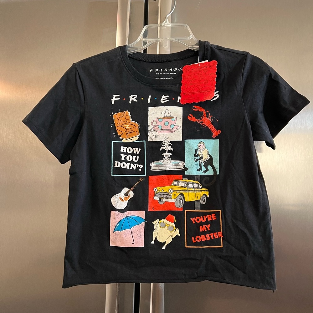 Friends tee shirt size small new with tags